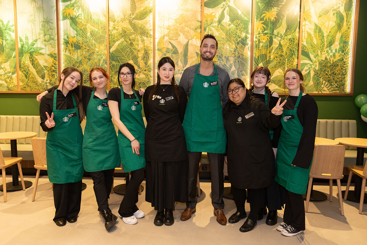 Neueröffnung Starbucks Coffee House FISCHAPARK