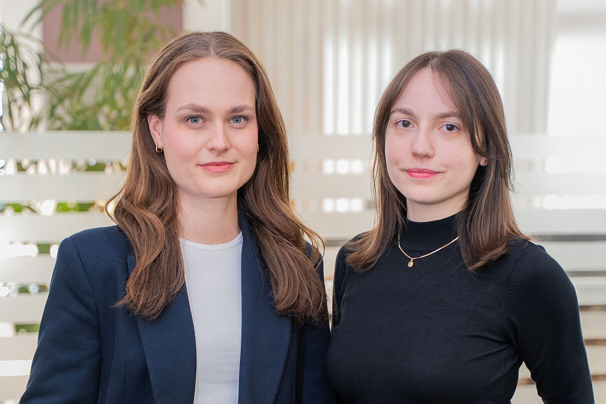 Victoria Romanin und Lena Schmid (Foto in Druckauflösung)
