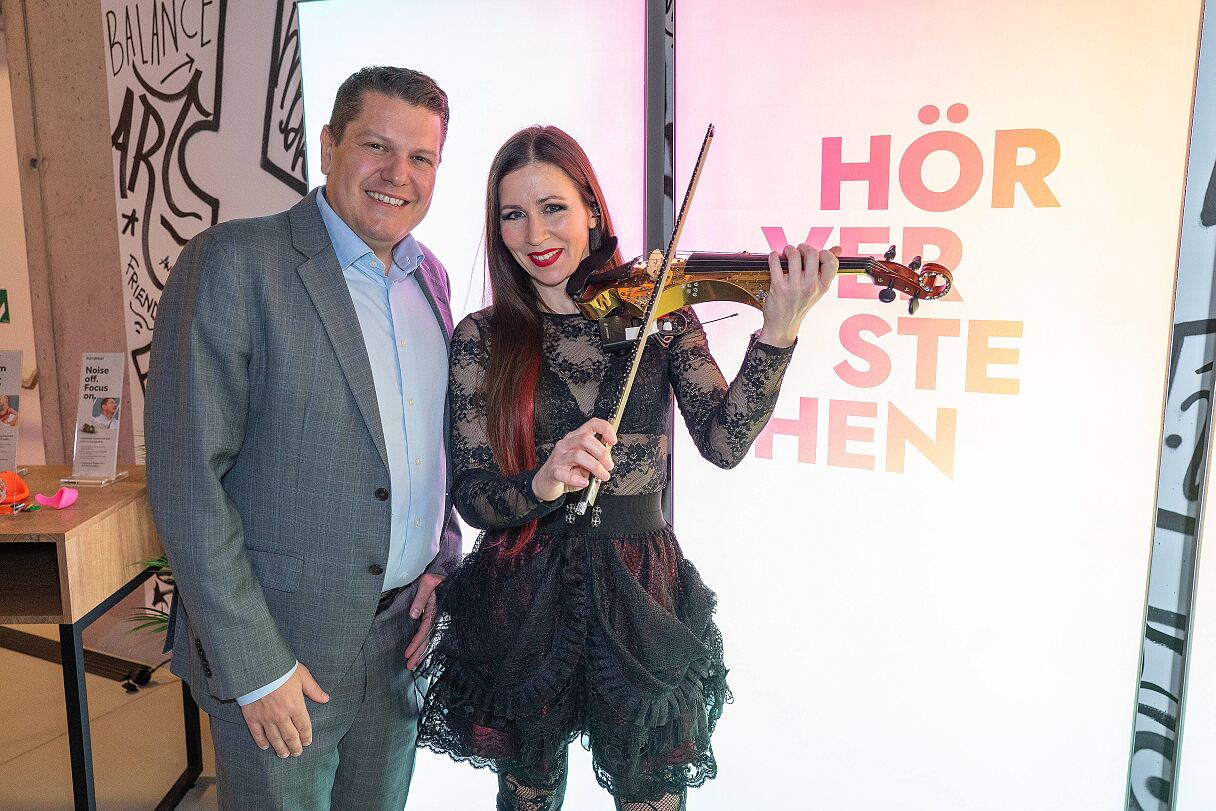 Lukas Schinko und Mia Nova