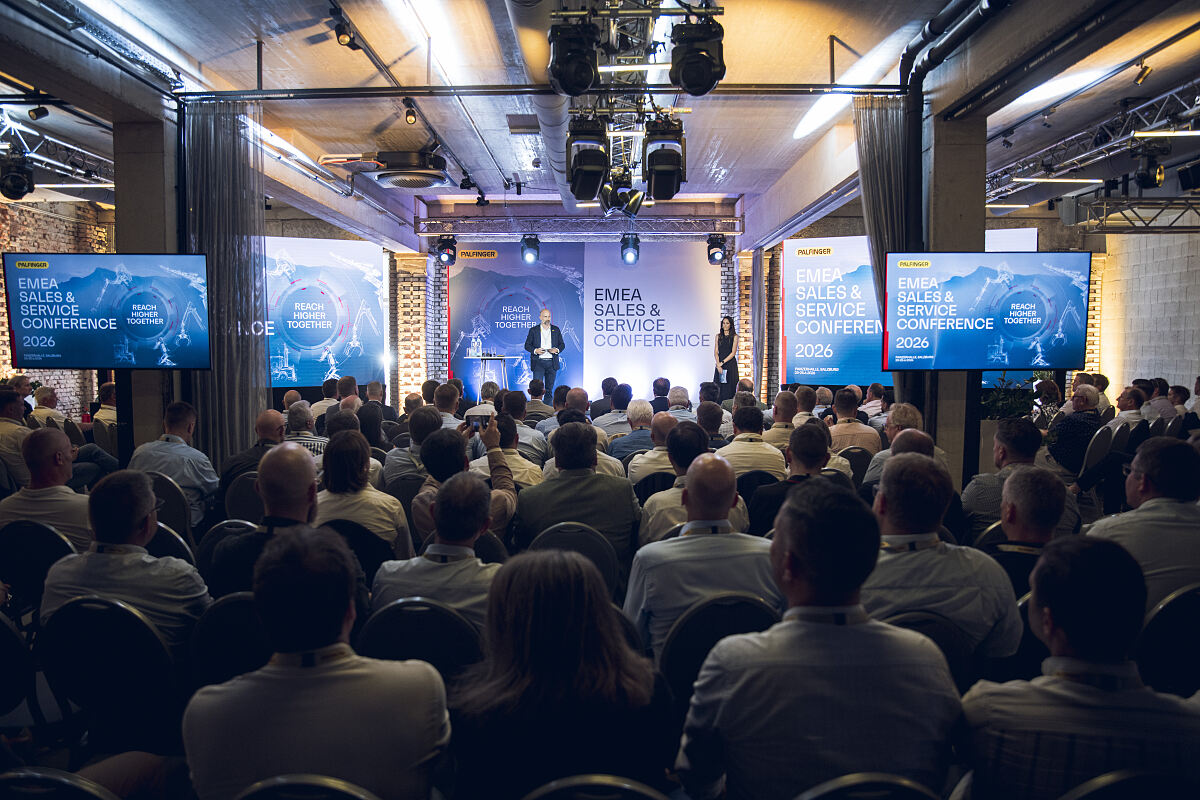 Die EMEA Sales and Service Conference 2026 startete mit einem Symposium und Vorträgen.