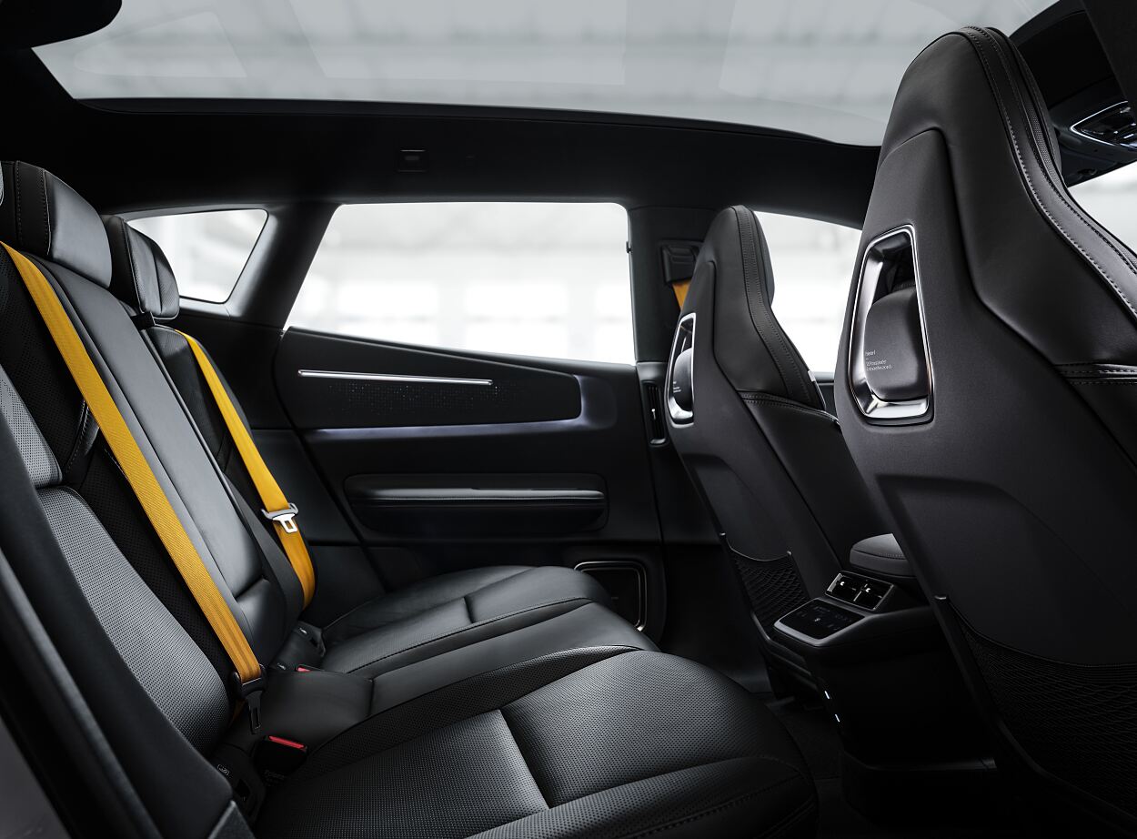 Polestar 4 SUV