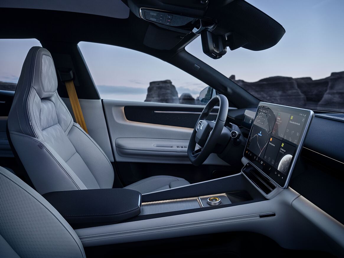 Polestar 4 SUV