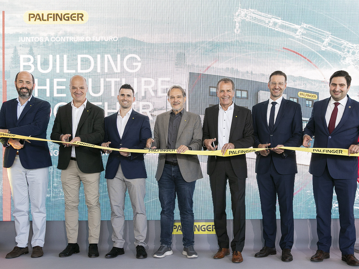 Offizielle Eröffnung des neuen PALFINGER Sales & Service Hubs in Lissabon mit feierlicher Zeremonie. 