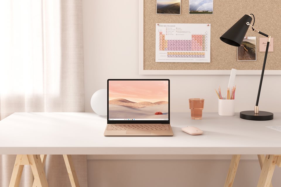 Surface Laptop Go