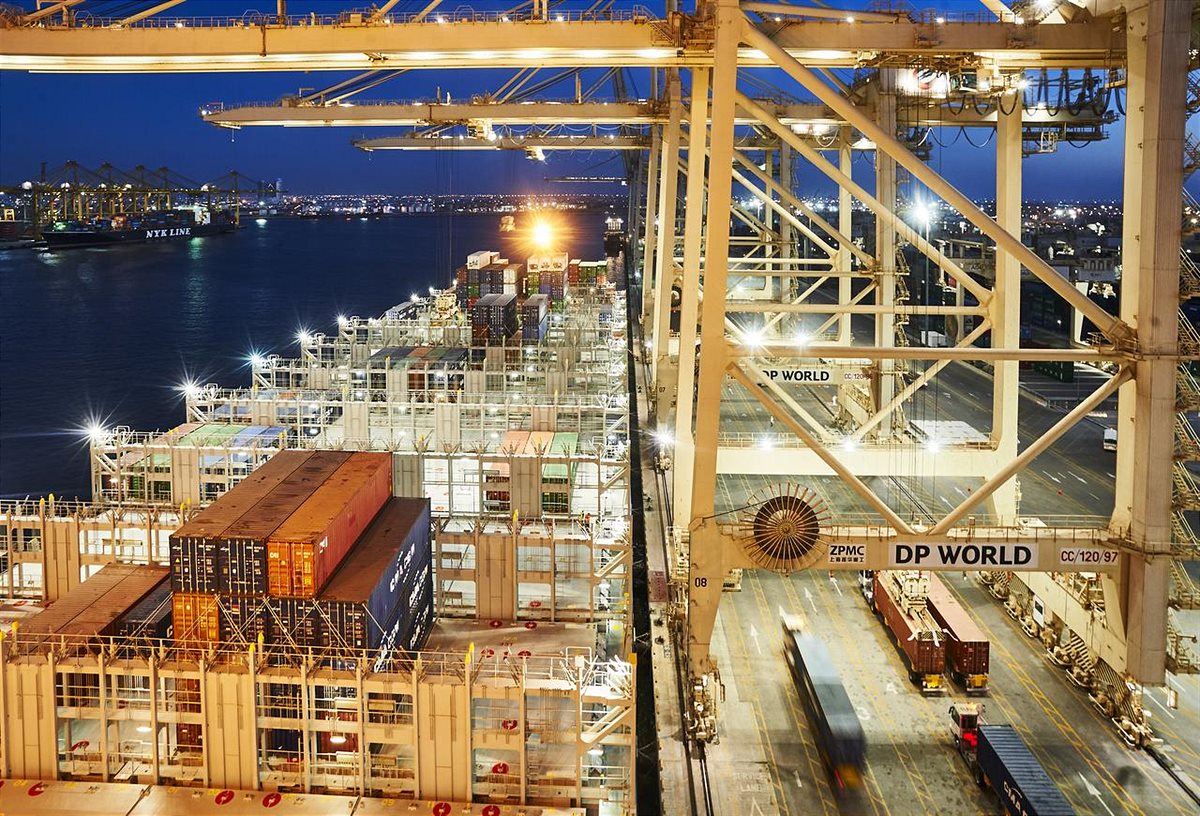DP World beteiligt sich an der Initiative Dubais zum Transport, zur Lagerung und zur Verteilung von COVID-19-Impfstoffen