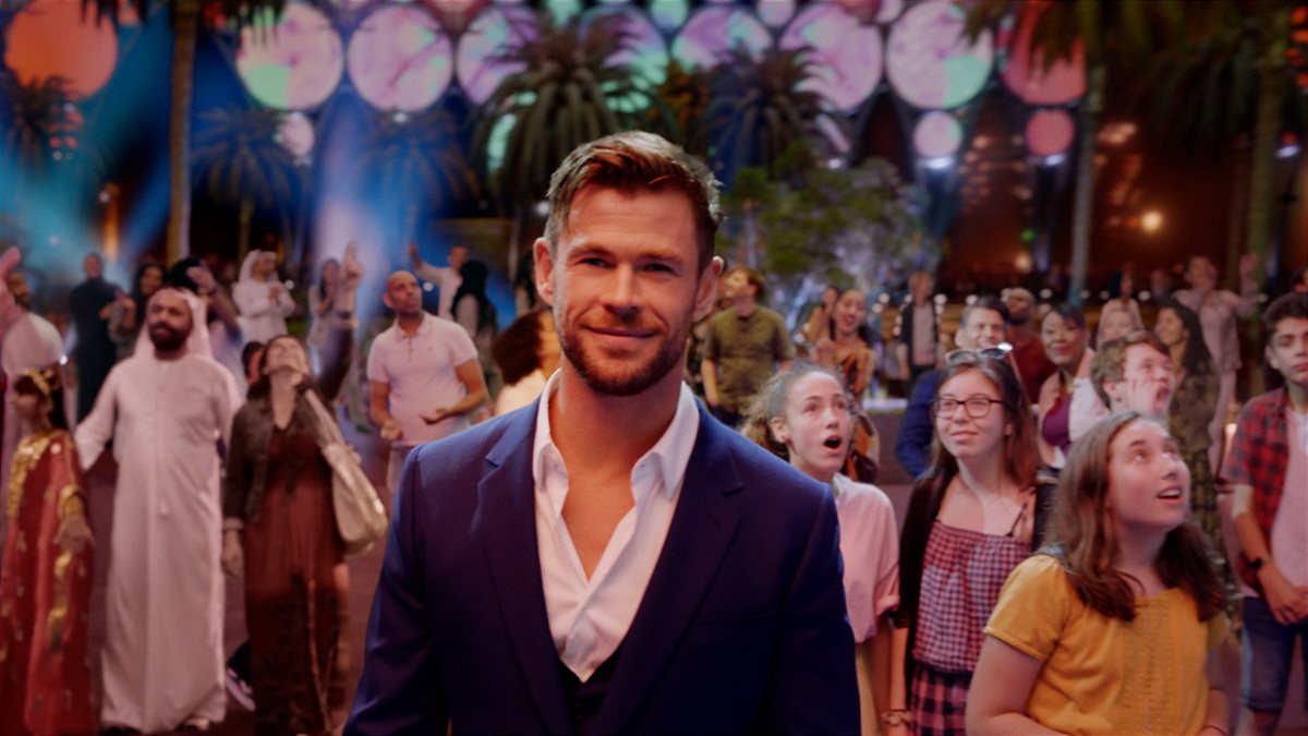 Emirates Chris Hemsworth Expo