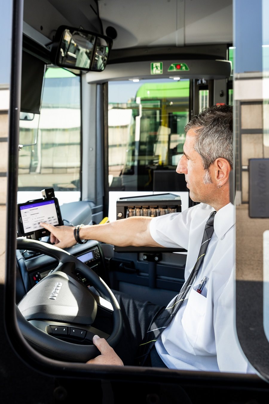 ÖBB Postbus Lenkercockpit