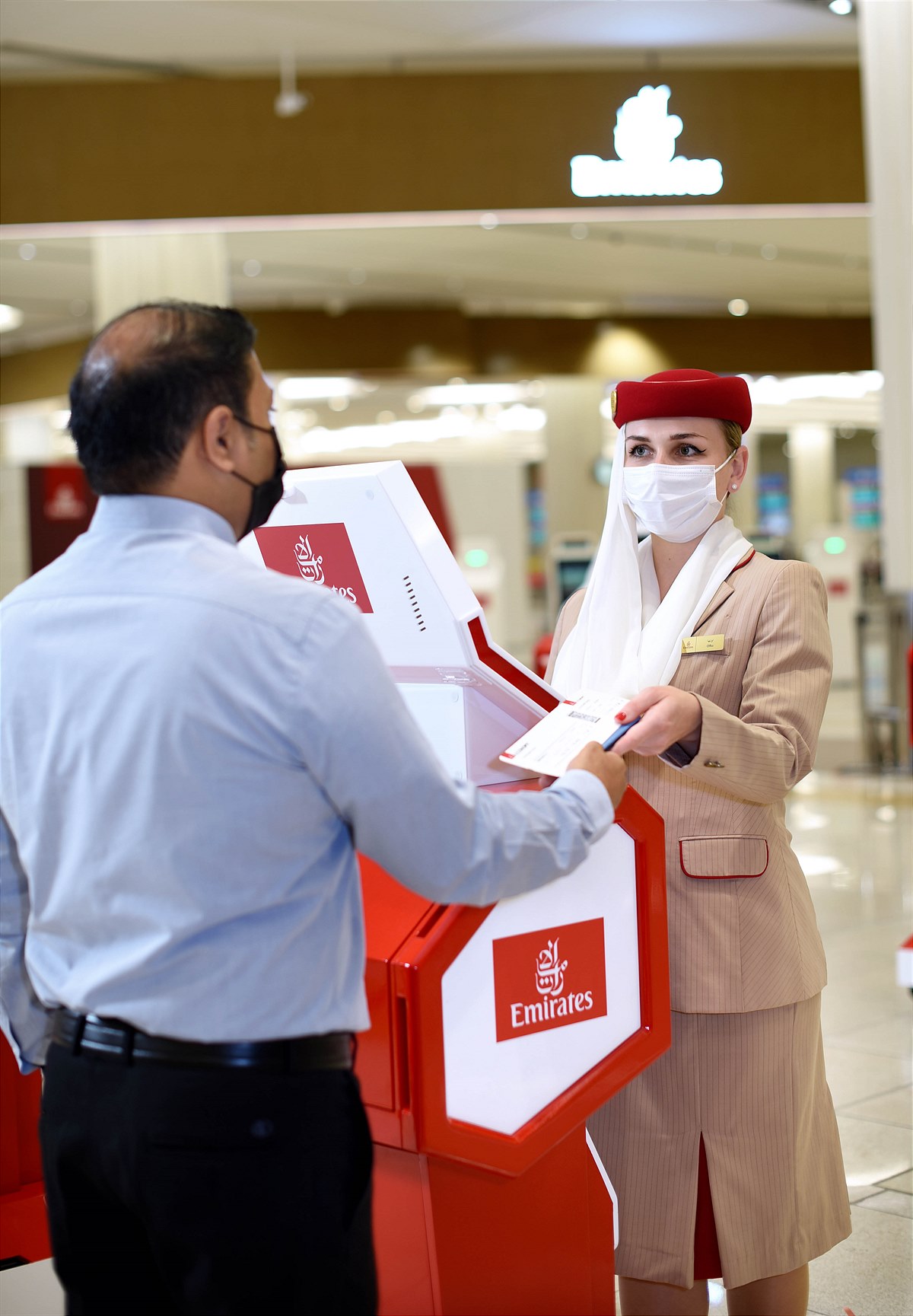 Innovative mobile Check-in Ports von Emirates