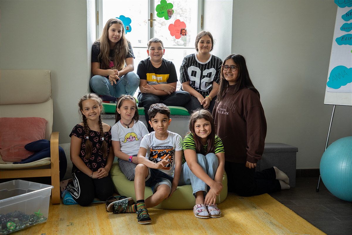 Die Kinder im neuen Caritas-Lerncafé Mattighofen