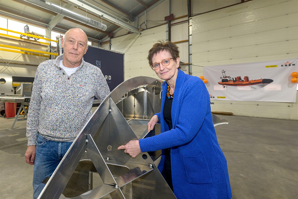 Chaterina Hollenga und Dick Veen, die Spender des Prototyps