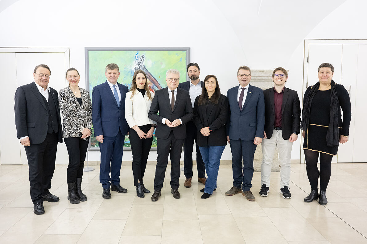 Die Delegation bei Bürgermeister Klaus Luger in Linz