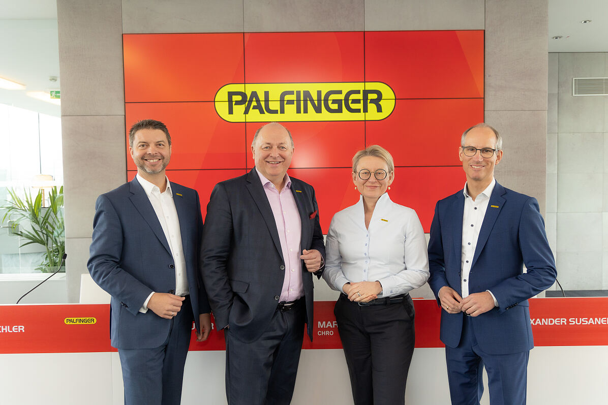 from left to right: Felix Strohbichler CFO, Andreas Klauser CEO, Maria Koller CHRO, Alexander Susanek COO, PALFINGER AG; further images at https:www.apa-fotoservice.atgalerie35901 