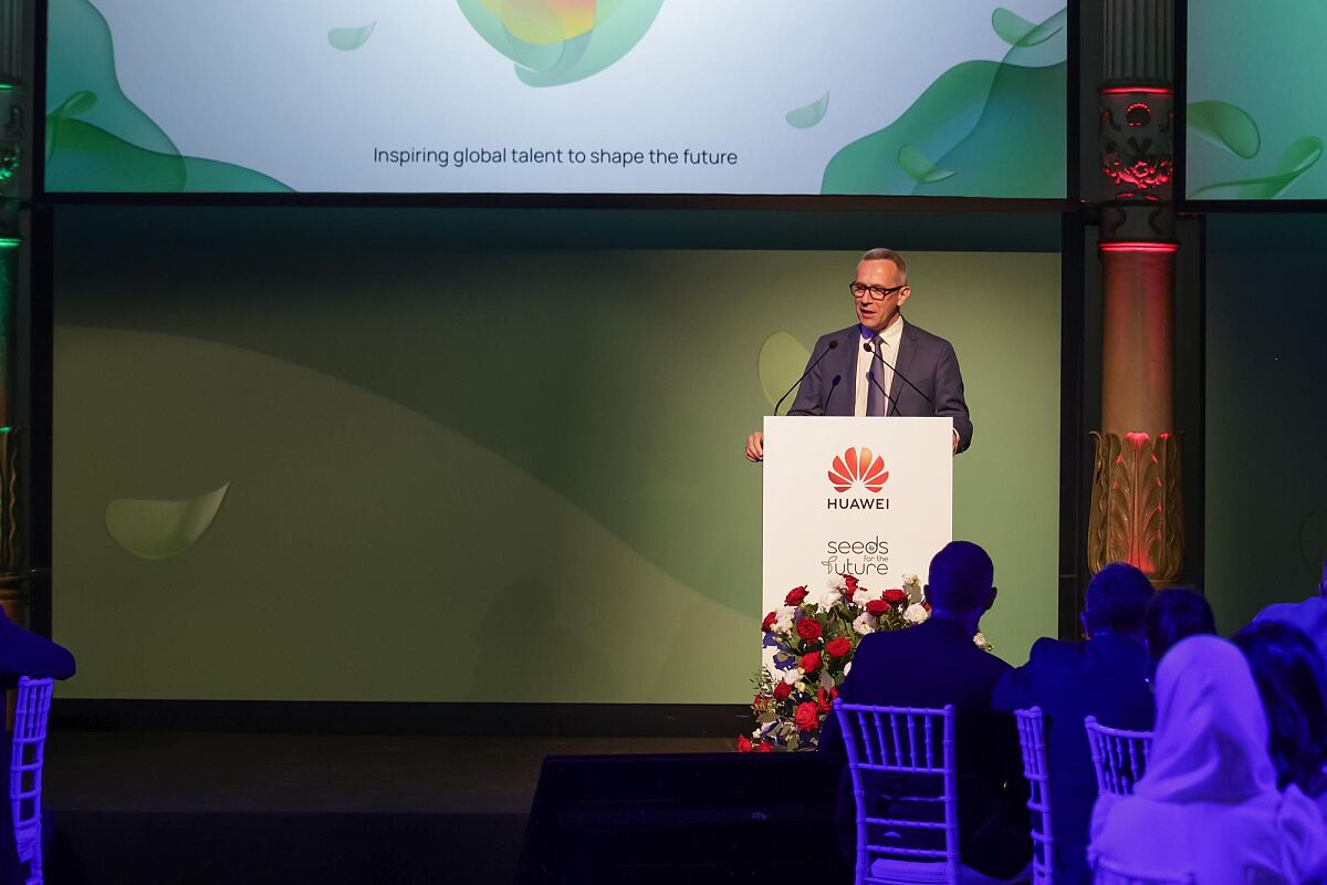 Radoslaw Kedzia, Senior Vice President von Huawei Europe bei der Abschlussgala des „Seeds for the Future“-Programms 2024 in Rom. 