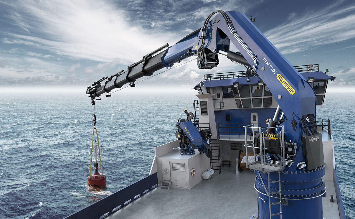 PALFINGER MARINE presents its first foldable knuckle boom crane for heavy loads with the P-Profile - the PFM 2100. 