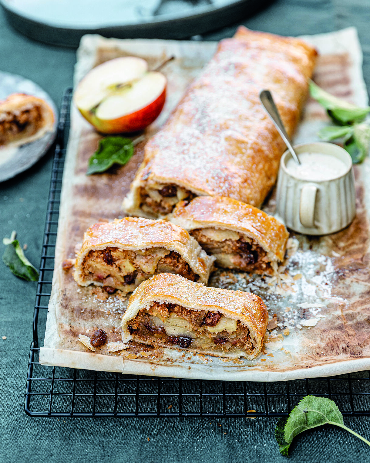 TF_Rezeptfoto_BLT_Wiener_Apfelstrudel_300dpi