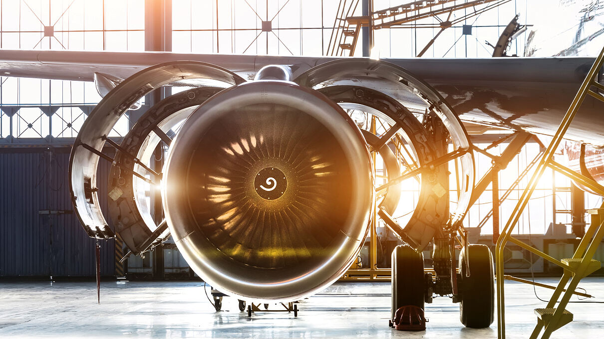 Emirates_Aerospace-and-Engineering_2