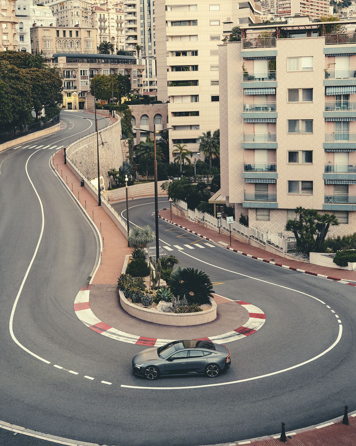 Polestar 5