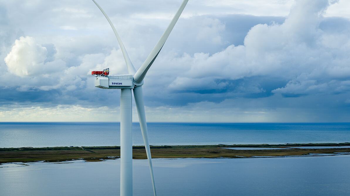 PALFINGER MARINE was selected as a key supplier of nacelle cranes for the 15 MW wind turbines from Vestas.