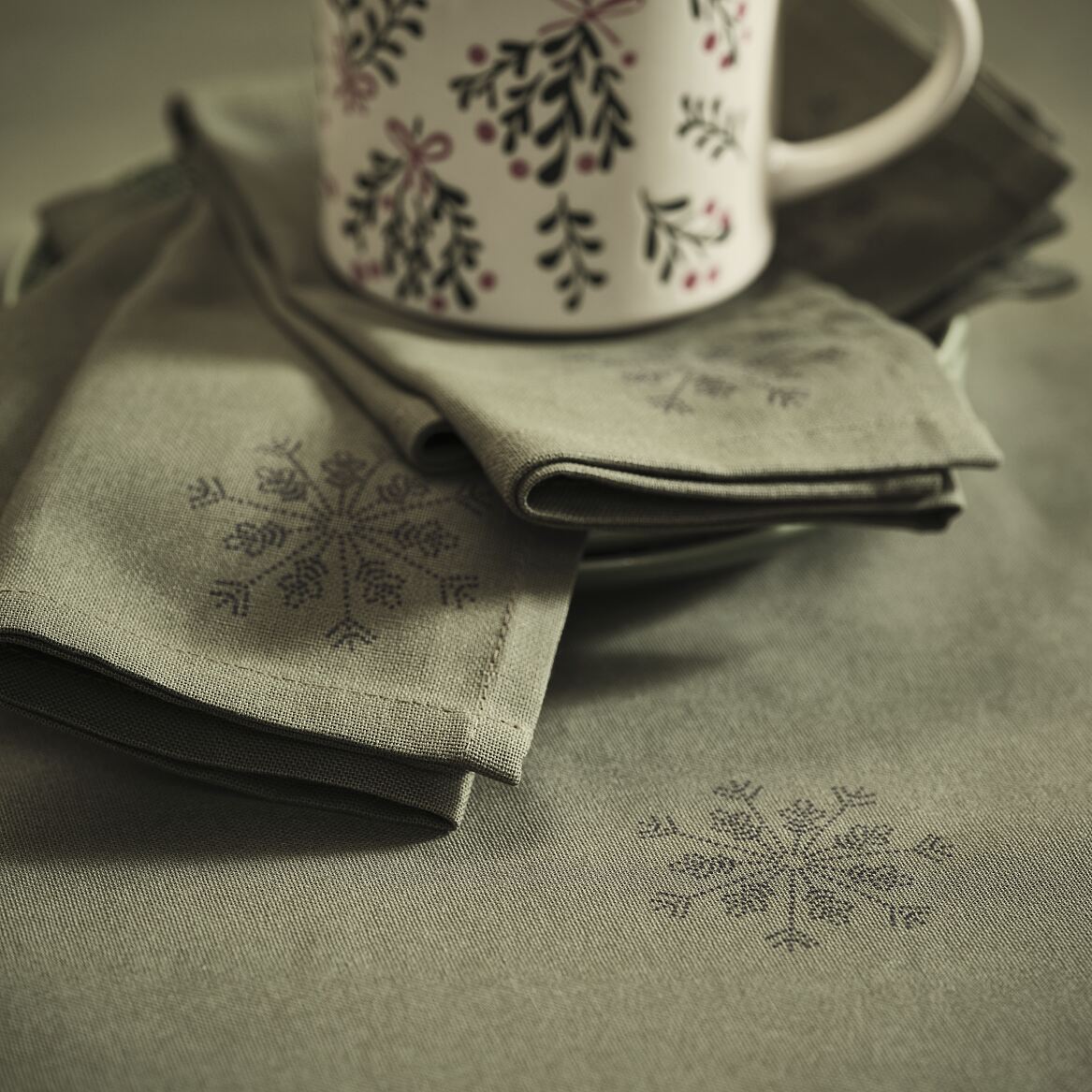 JYSK Festliche Tische