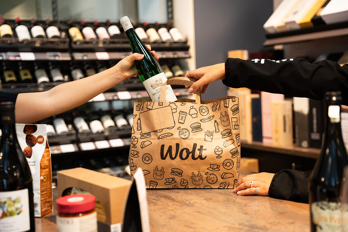 WOLT x Wein & Co