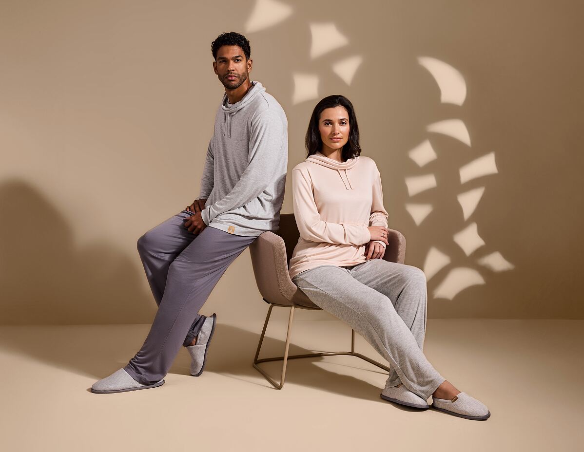Emirates First Class Lounge Wear