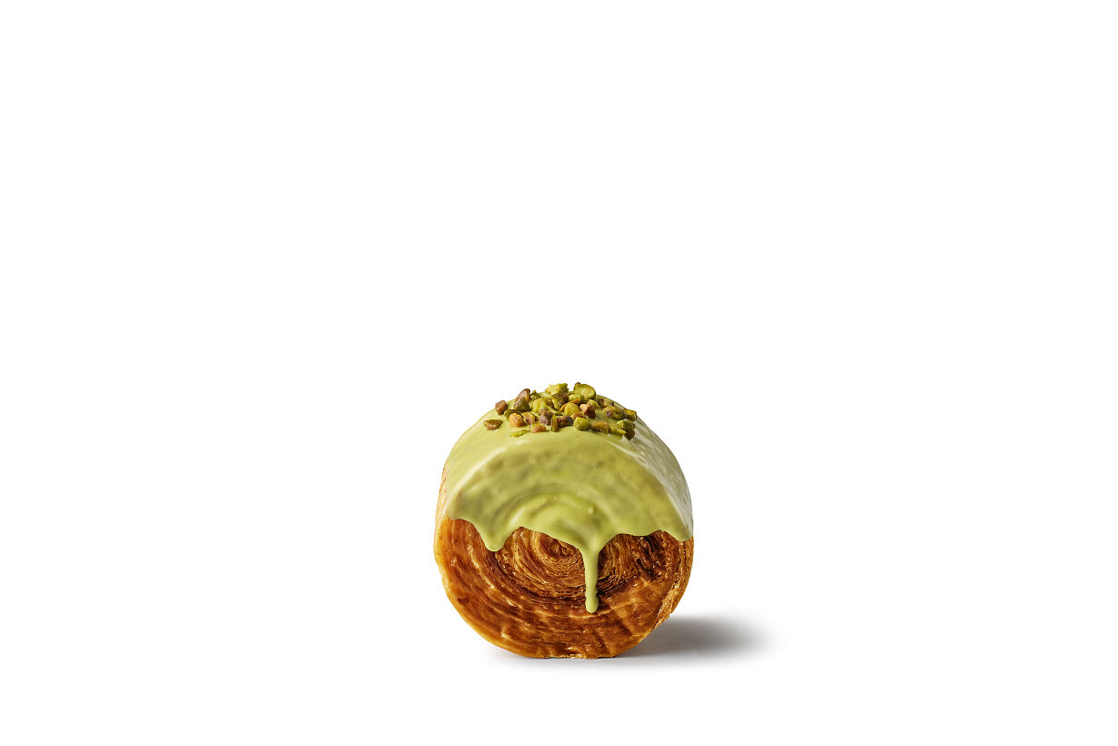 Pistachio Cinnamon Roll